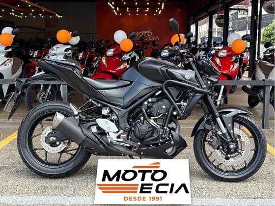 YAMAHA MT-03 ABS YAMAHA MT-03 ABS